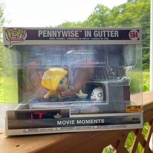 Pennywise In Gutter Funko Pop 584 Collectible